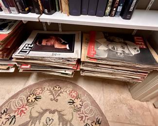Vintage LIFE magazine lot, JFK Marilyn Monroe covers