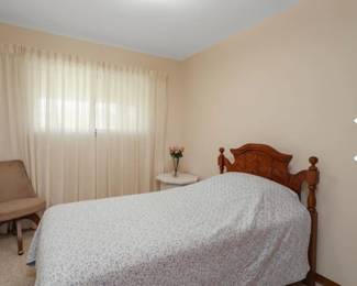 Twin mattress/box spring/backboard and frame