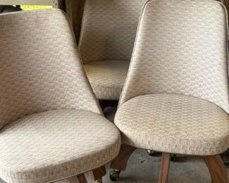 Chairs w/wheels