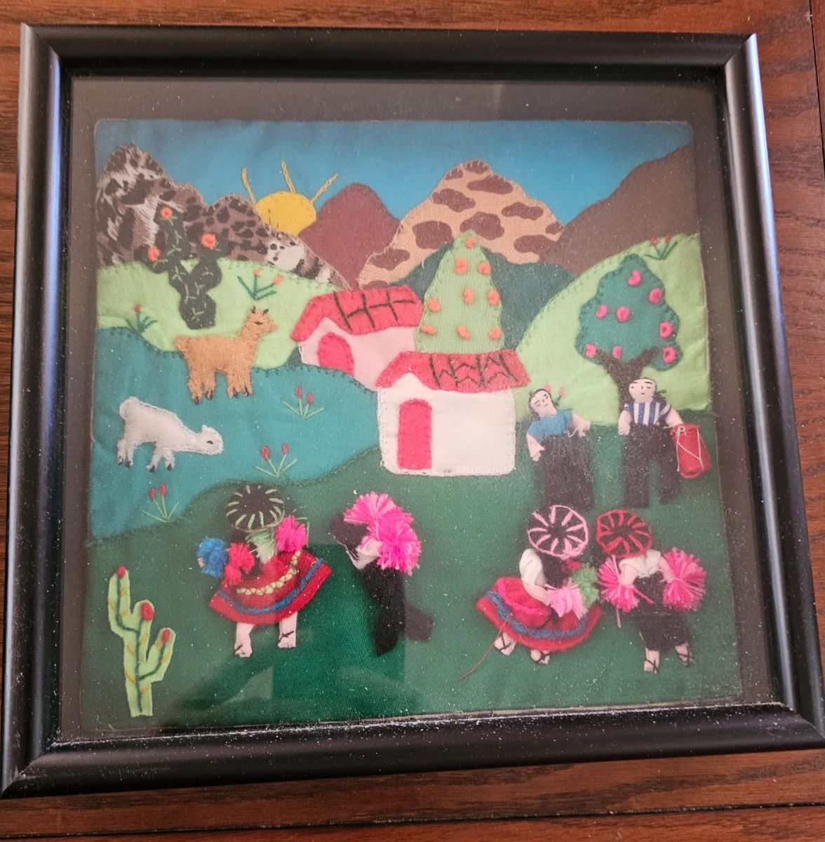 BIG! Full House + Collectibles & Trinkets