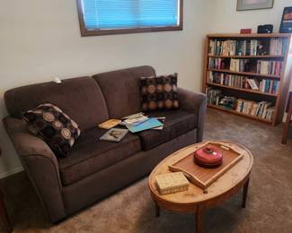 BIG! Full House + Collectibles & Trinkets