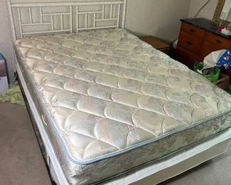 Bed frame And Mattress Queen SizeWhite Bamboo Look