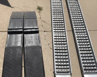 2 Sets Of Car Ramps