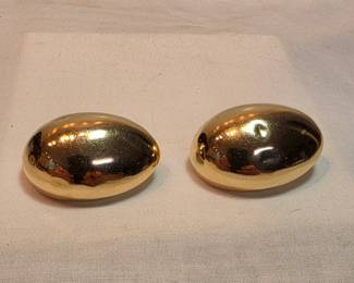 14k Gold Drop Shape Earrings