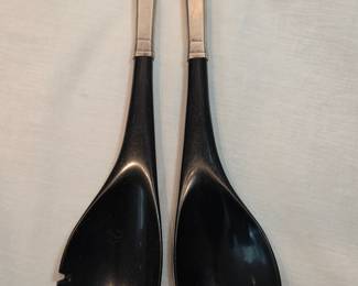 Sterling Handle Servers