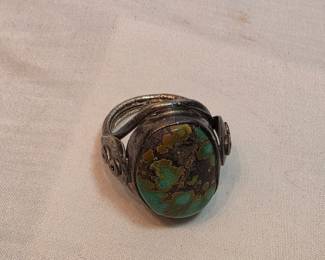 Antique Sterling Silver And Turquoise Ring