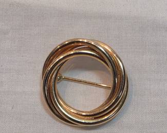 14k Gold Circle Pin