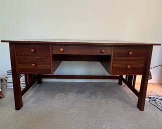Ethan Allen Solid Wood Executive Desk 5 Drawer Home Office Desk Made in USA