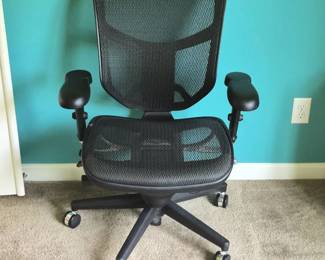 Realspace PRO Quantum 9000 Mesh Desk Office Chair, Black