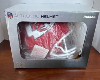 PSA Authenticated Patrick Mahomes Signed Authentic Mini Helmet