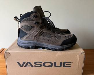Vasque Mens Breeze Hiking Boot Sz 10.5 Wide