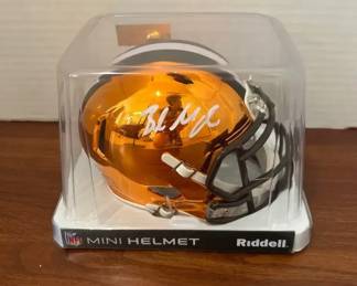 Beckett Authenticated Baker Mayfield Signed Cleveland Browns Mini Chrome Riddell Helmet