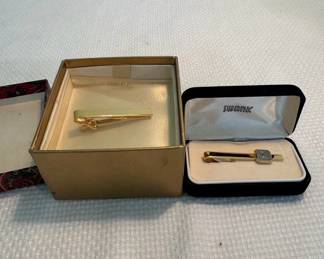 SWANK Gold Tone Tie Clips Lot of 2 with Original Boxes