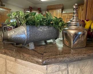Farmhouse decor