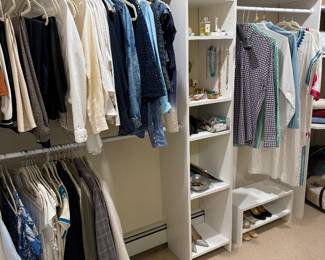 Tons of Men's and Women's Clothing
