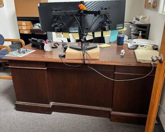 We have Desks! Come Take them!