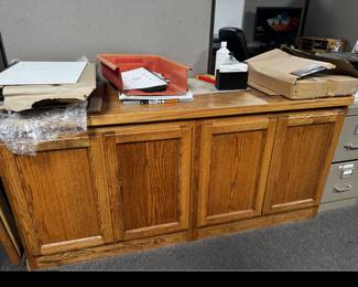 6Ft Solid Oak Cabinet
