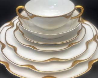 Antique Haviland Co. Limoges France 7Piece Gold Trim Place Setting c