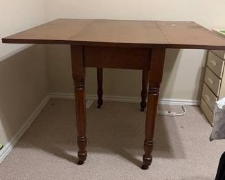 Drop Leaf Wood Table With Wheels