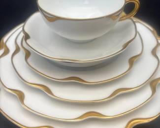 Antique Haviland Co. Limoges France 5Piece Gold Trim Place Setting A