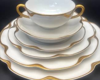 Antique Haviland Co. Limoges France 7Piece Gold Trim Place Setting e