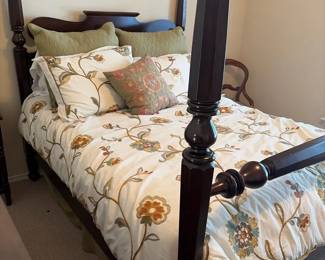 Dark Wood Carved 4 Poster Bed Full Size includes Mattress and Harbour House Bedding