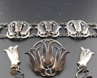 Antique Chilean Flower Design Silver Bracelet, Earring And Brooch Set