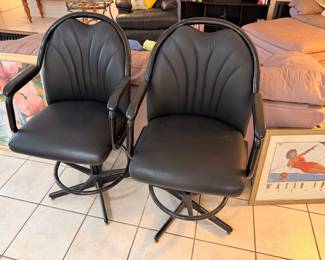 large black stools