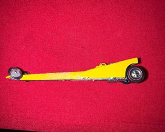 1971/2 Hot Wheels Redline red engine dragster