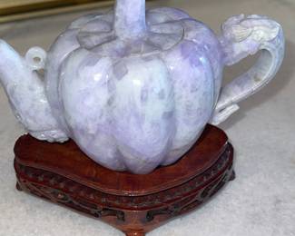 Chinese hand carved jade pumpkin teapot