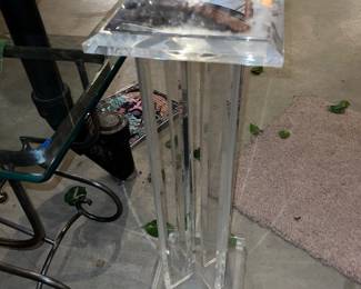 Vintage clear acrylic and lucite pedestal