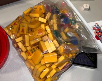 Dominoes