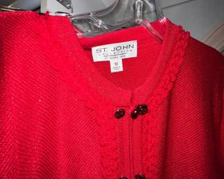 St John clothing