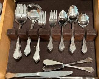 199 oneidaprofilestainlesssteelflatware