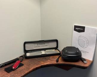 184 victorinoxswissarmyknifeparkerpens