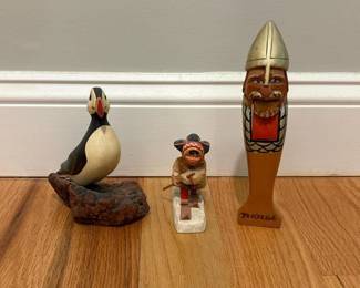 178 trioofwoodennorwegiansouvenirfiguri