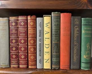 021 antiquehardcoverbooklot