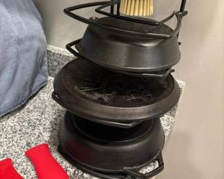 033 lodgewildlifeseriescastironskillet
