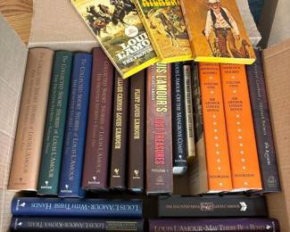 069 louislamoursherlockholmesbooklot