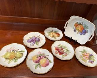 193 vintageeuropeanhandpaintedfruitporc