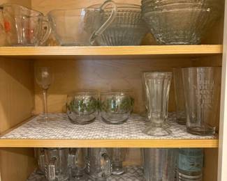 040 mixedlotofglassware