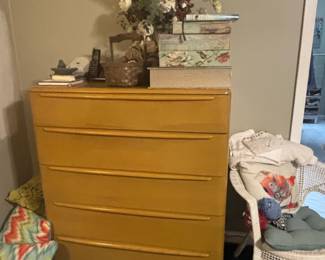 HeywoodWakefield Encore Drawer Dresser B