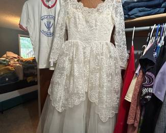Vintage wedding dress
