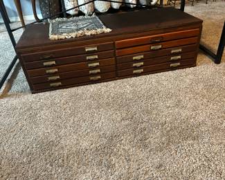 Arts and craft/file cabinet