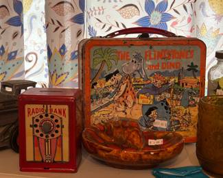 Vintage lunch box