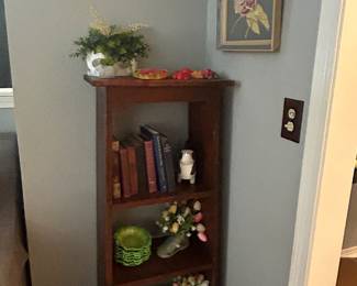 Adorable shelf