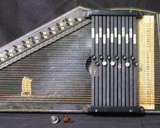 Zither Autoharp Manufactured By Oscar Schmidt 
