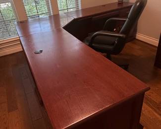 Sauder Heritage Hill LShaped Executive Desk