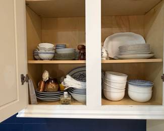 Mixed Assorted Tableware Collection with Decorative Accents