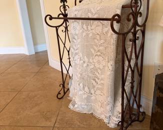 Wrought Iron Quilt Rack with Fleurdelis Accents